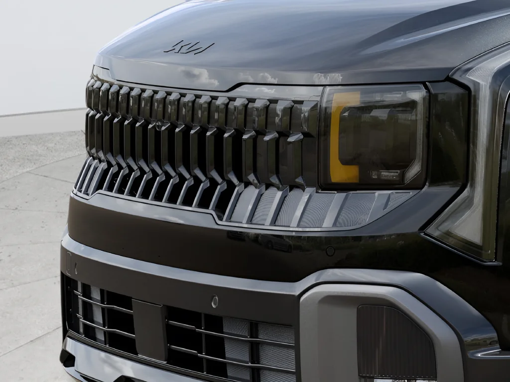 New 2027 Black Kia X-Line S image 26