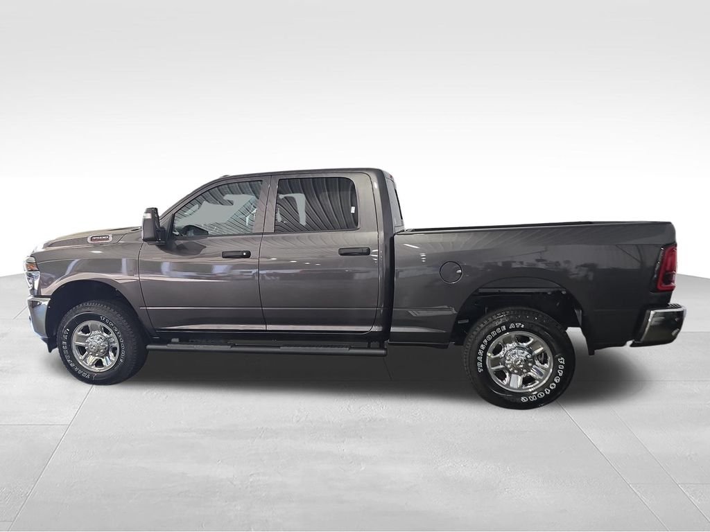 New 2026 Granite Crystal Metallic Clear-Coat Exterior Paint RAM Tradesman image 2