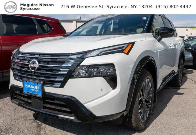 New 2026 Everest White Pearl TriCoat / Super Black Two-tone Nissan Platinum image 1