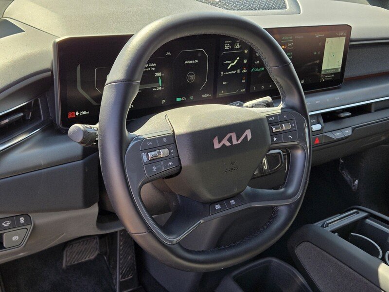 Used 2024 Ivory KIA LAND AWD image 19