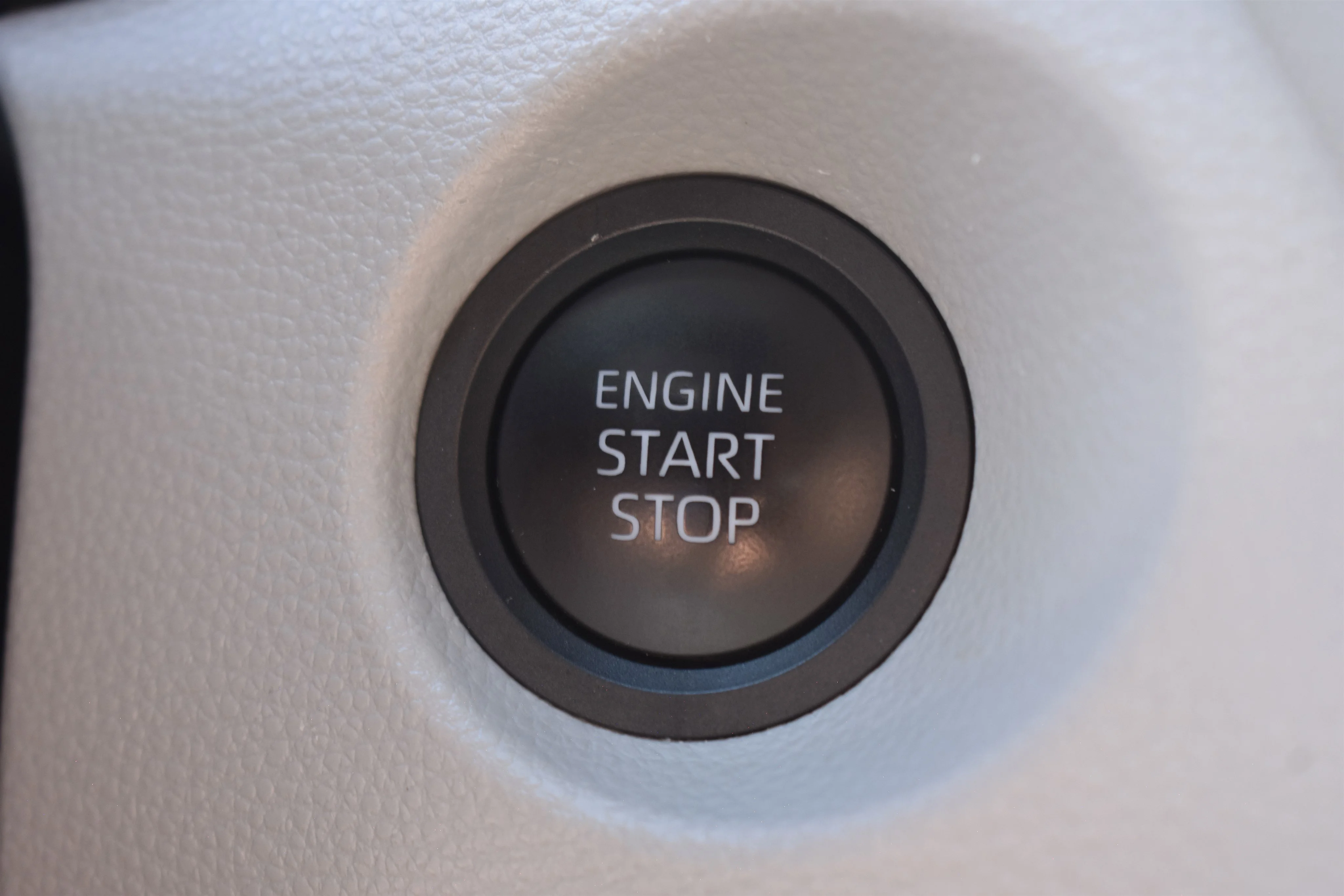 Used 2024  Toyota LE image 26