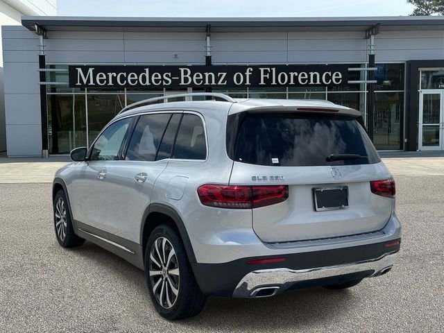 Used 2022  Mercedes-Benz GLB 250 image 4