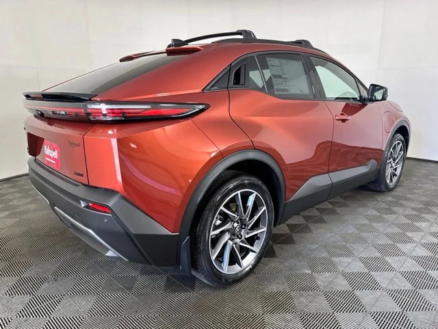 New 2026 Tandoori Toyota  XSE image 3