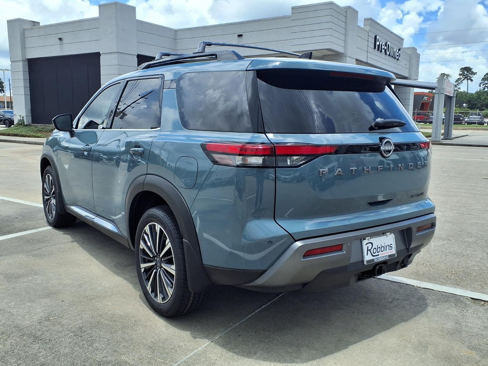 2026 Nissan Pathfinder Platinum Green at Robbins Nissan