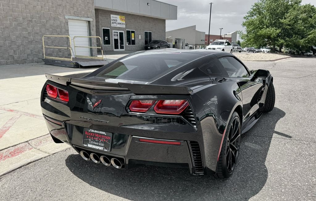 Used 2019 Black Chevrolet Grand Sport image 8