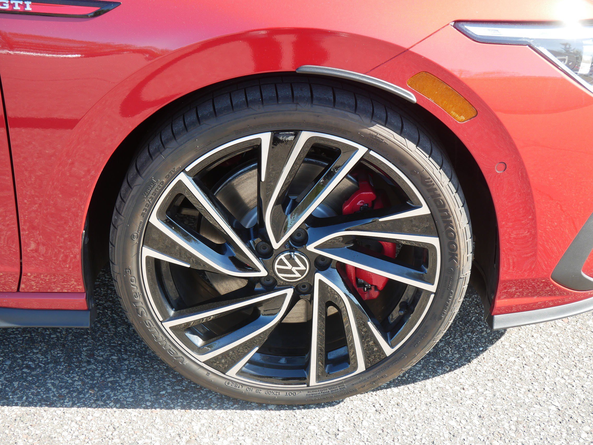 Used 2024 Red Volkswagen Autobahn image 9