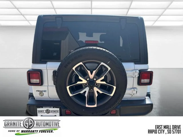Used 2024 White Jeep Sport S 4xe image 4