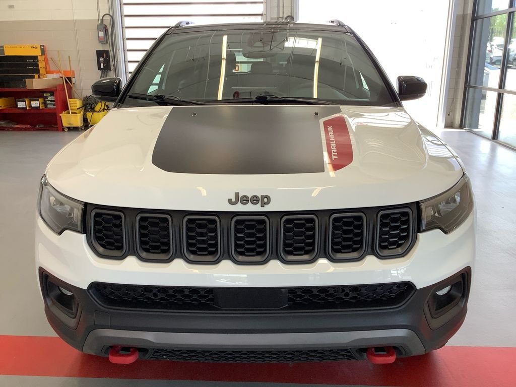 Used 2025 White Jeep Trailhawk image 28