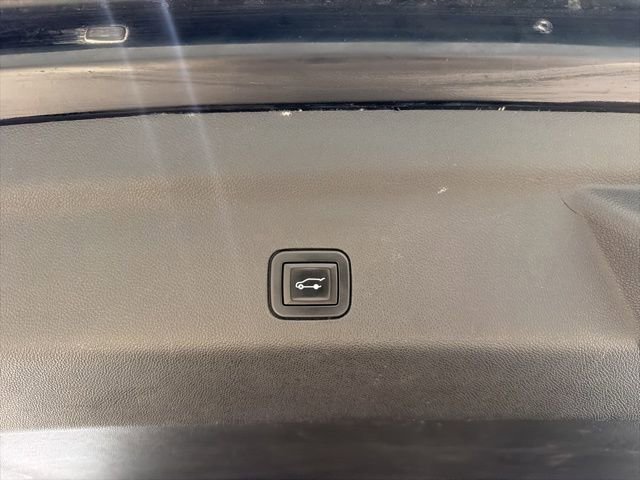 Used 2021 Black Chevrolet LT image 7