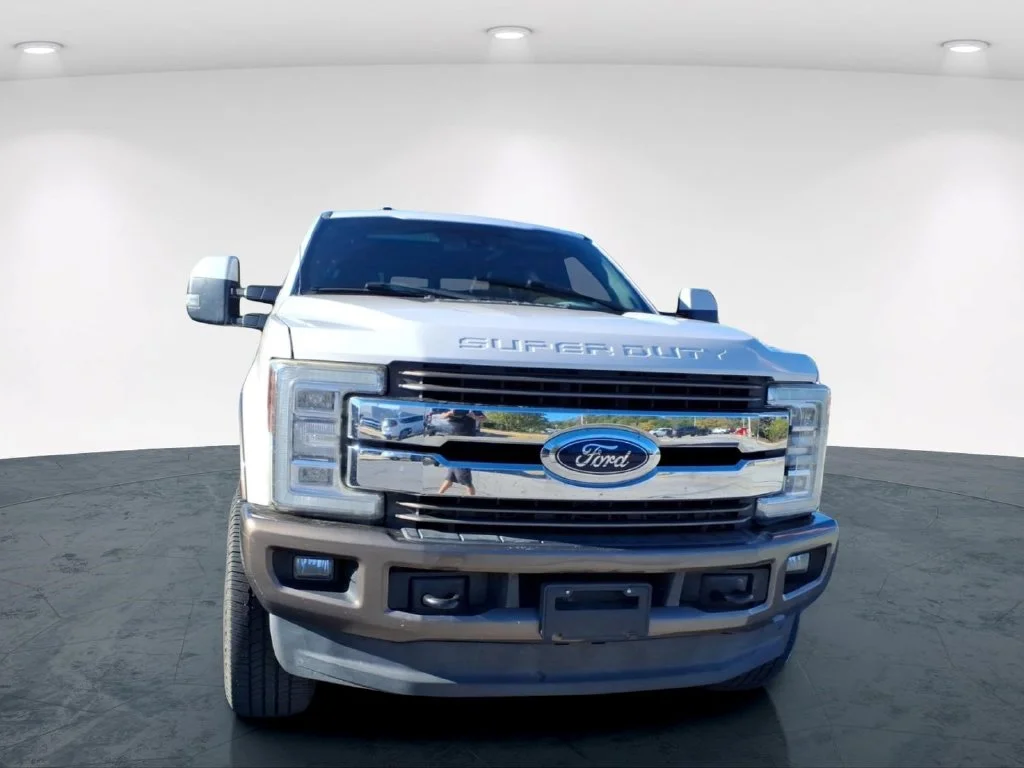 Used 2017 White Ford King Ranch image 8