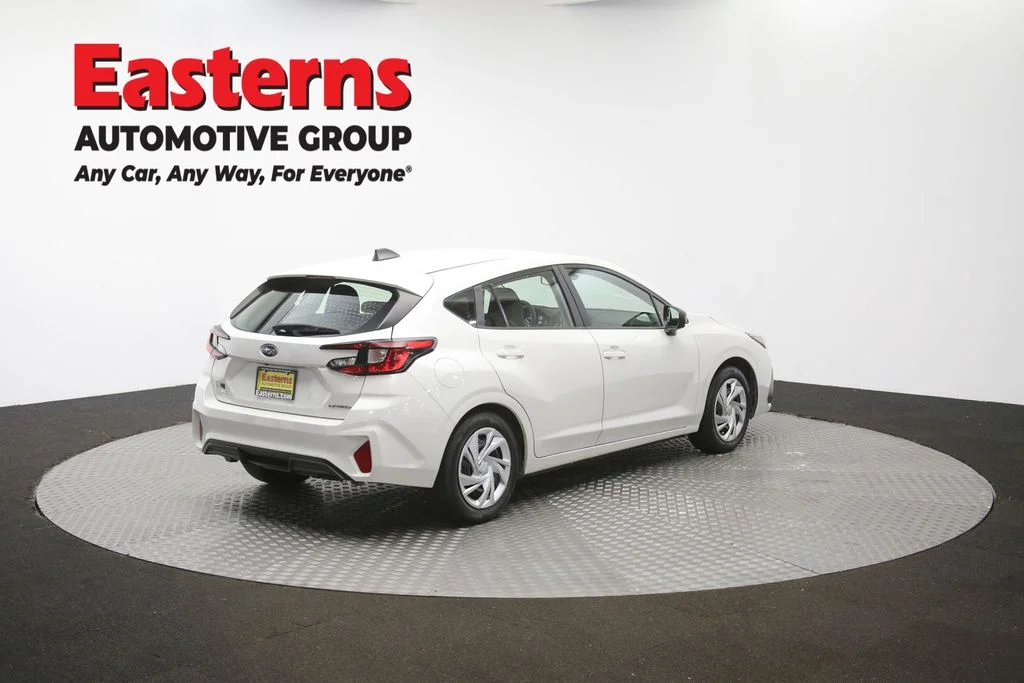 Used 2024 White Subaru Base image 38