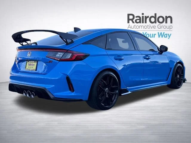 Certified Used 2023 Boost Blue Pearl Honda  image 7