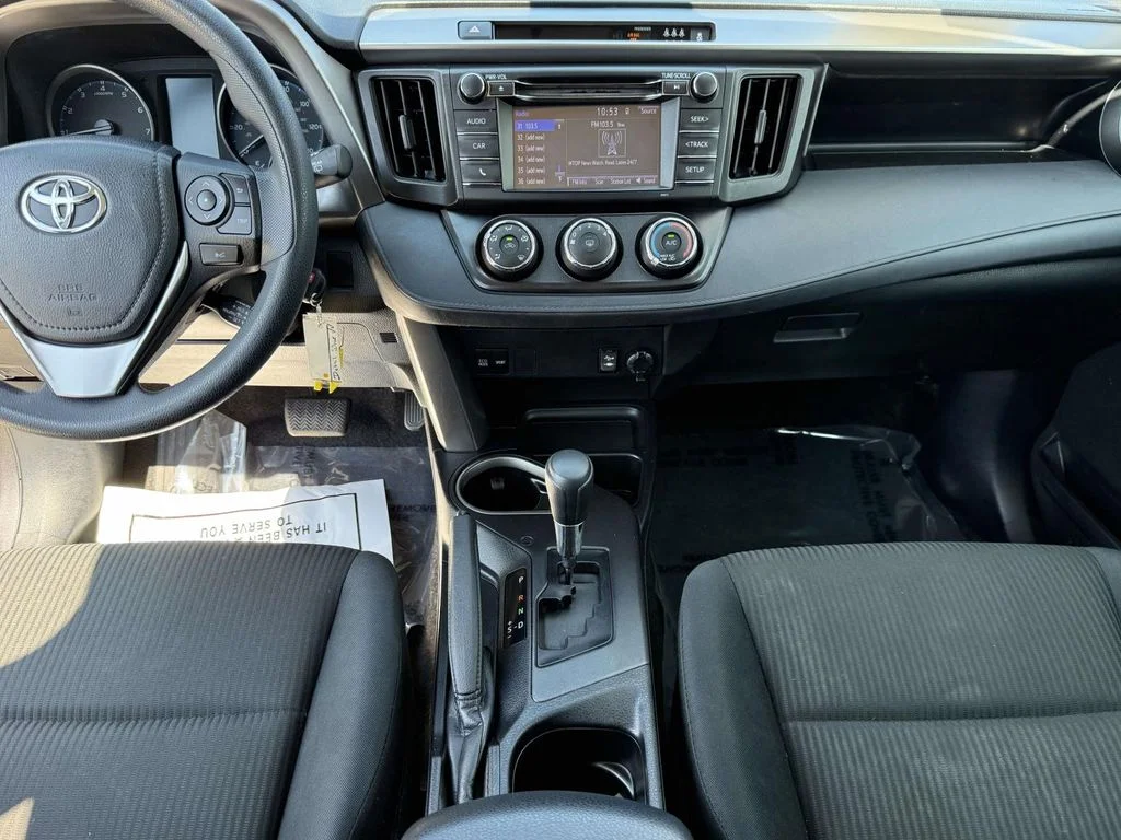 Used 2018 Magnetic Gray Metallic Toyota LE image 18