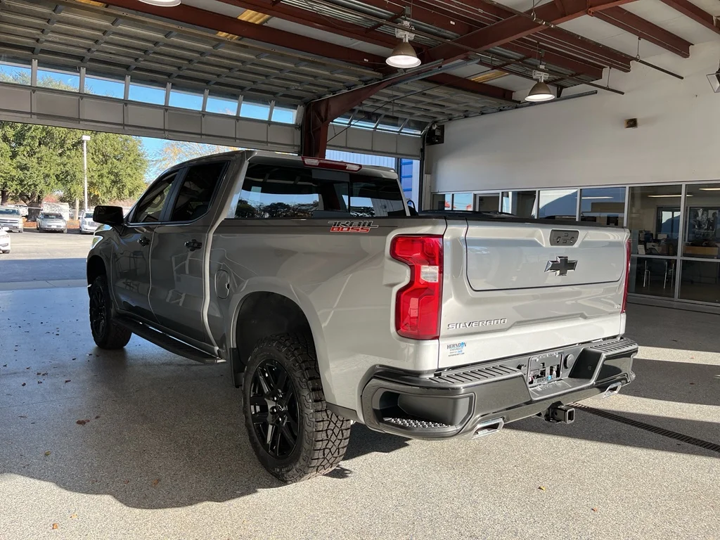 2026 Chevrolet Silverado 1500 LT Trail Boss - Photo 6