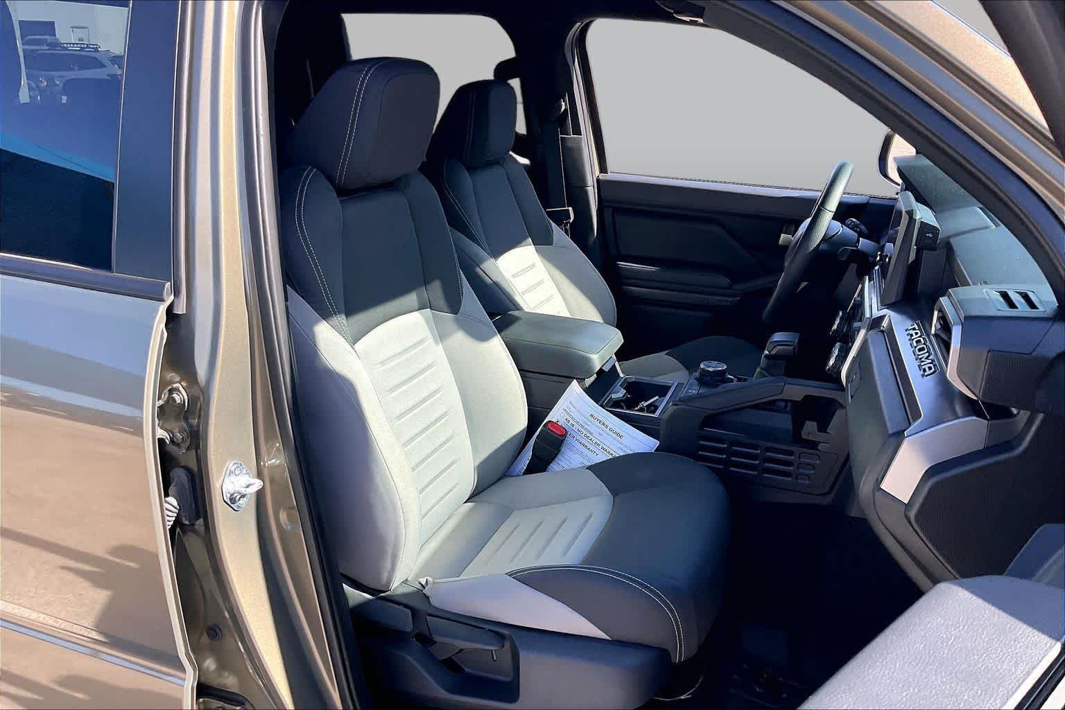 Pre-Owned 2025 Toyota Tacoma TRD Off Road