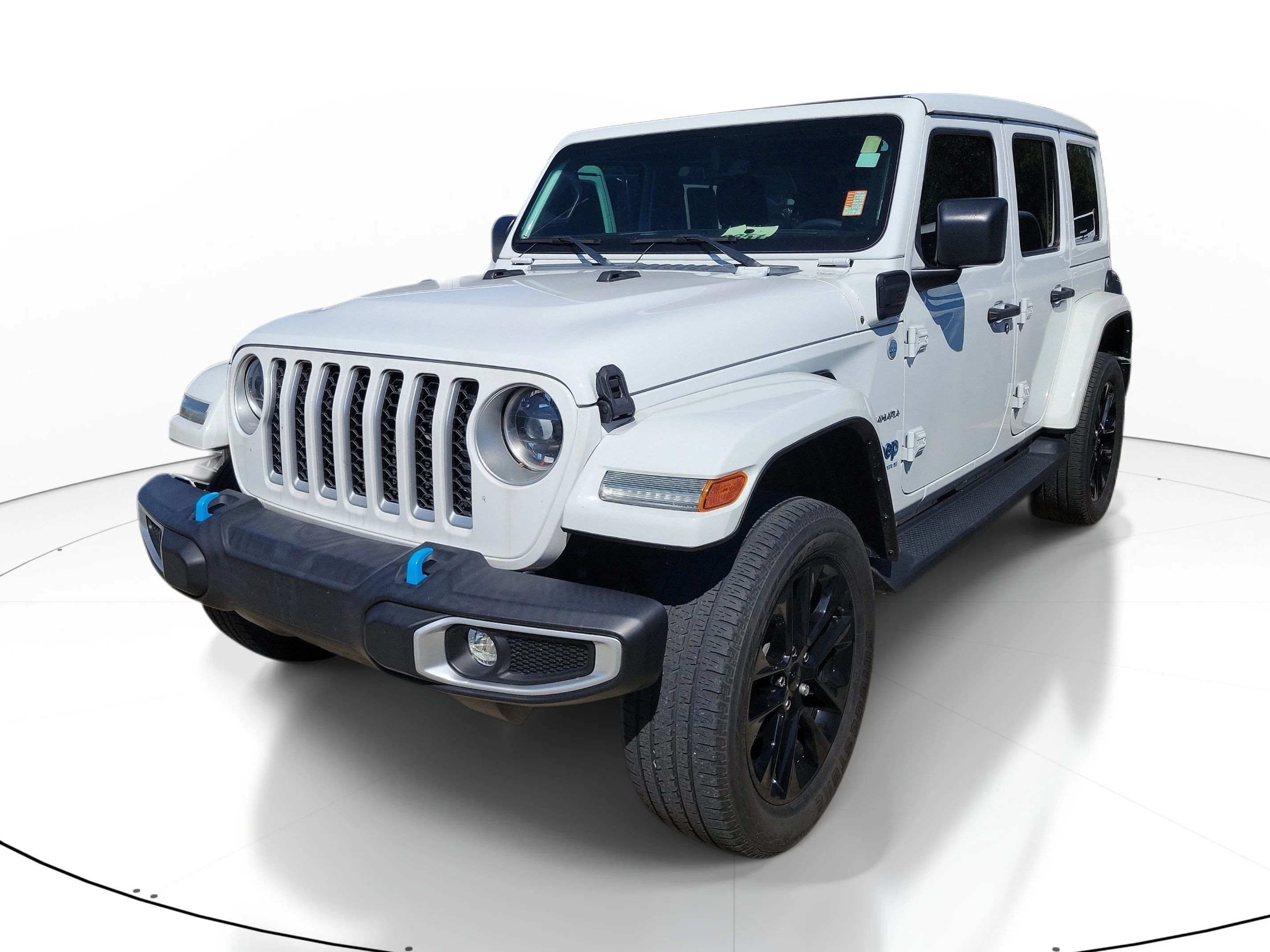 Used 2023 Bright White Clearcoat Jeep Sahara image 3