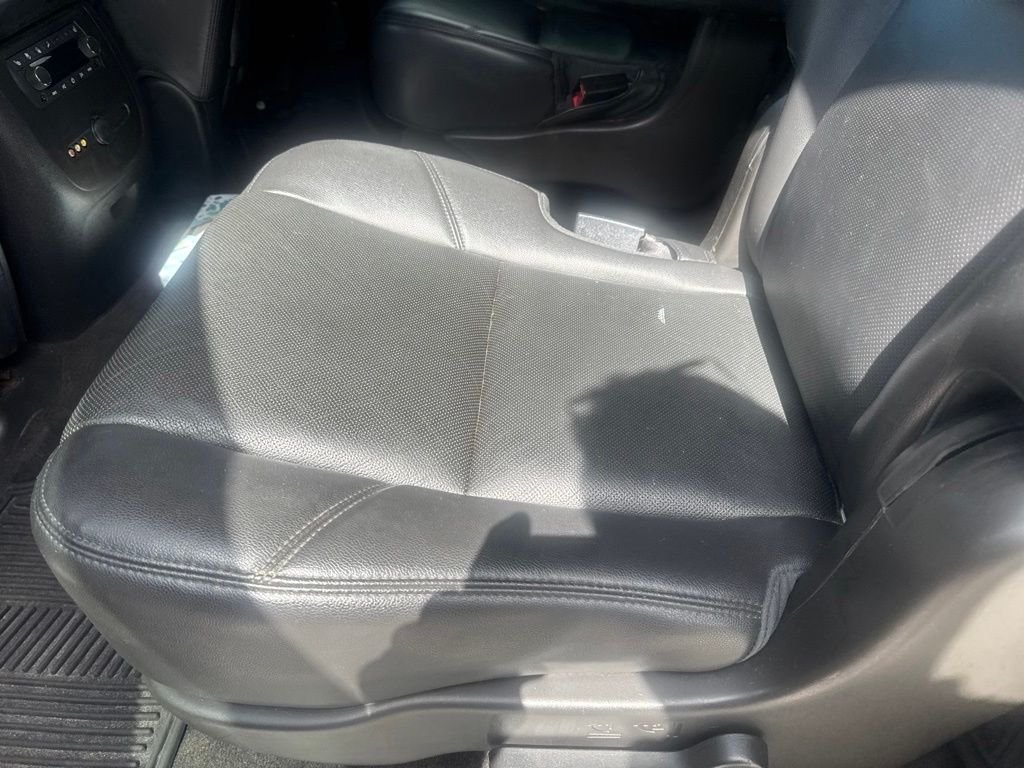 Used 2014 Silver Chevrolet LTZ image 12