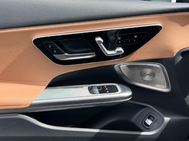 New 2027 Graphite Grey Metallic Mercedes-Benz CLE 300 image 13
