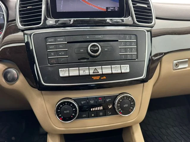 Used 2018 Black Mercedes-Benz GLE 350 image 4