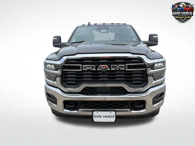 New 2026 Granite Crystal Metallic Clear-Coat Exterior Paint RAM Tradesman image 8