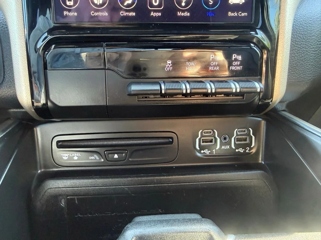 Certified Used 2019 Black Ram Laramie image 22
