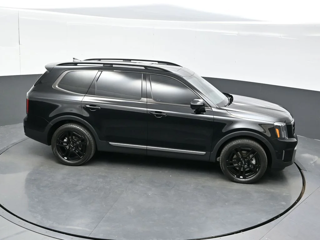 Used 2023 Black Kia SX-Prestige X-Line image 39