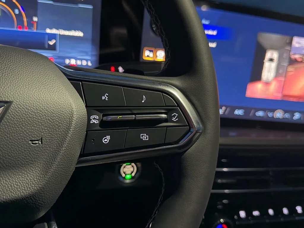 New 2027 Mosaic Black Metallic Chevrolet LT image 12