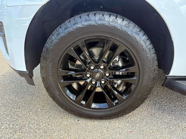 Used 2024 White Ford XLT image 8