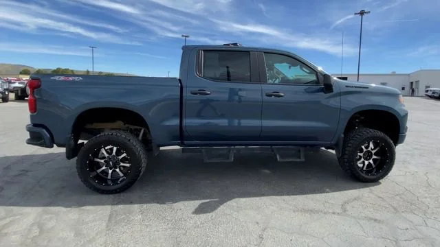 Used 2024 Lakeshore Blue Metallic Chevrolet Custom image 9