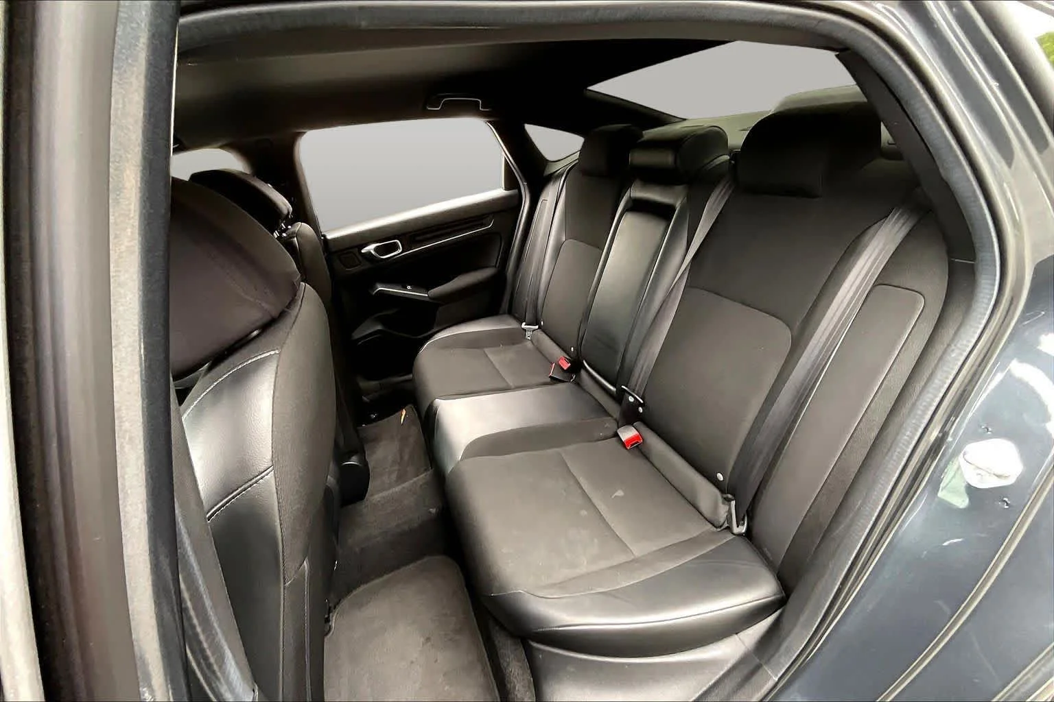 Used 2025 Meteorite Gray Metallic Honda Sport image 20
