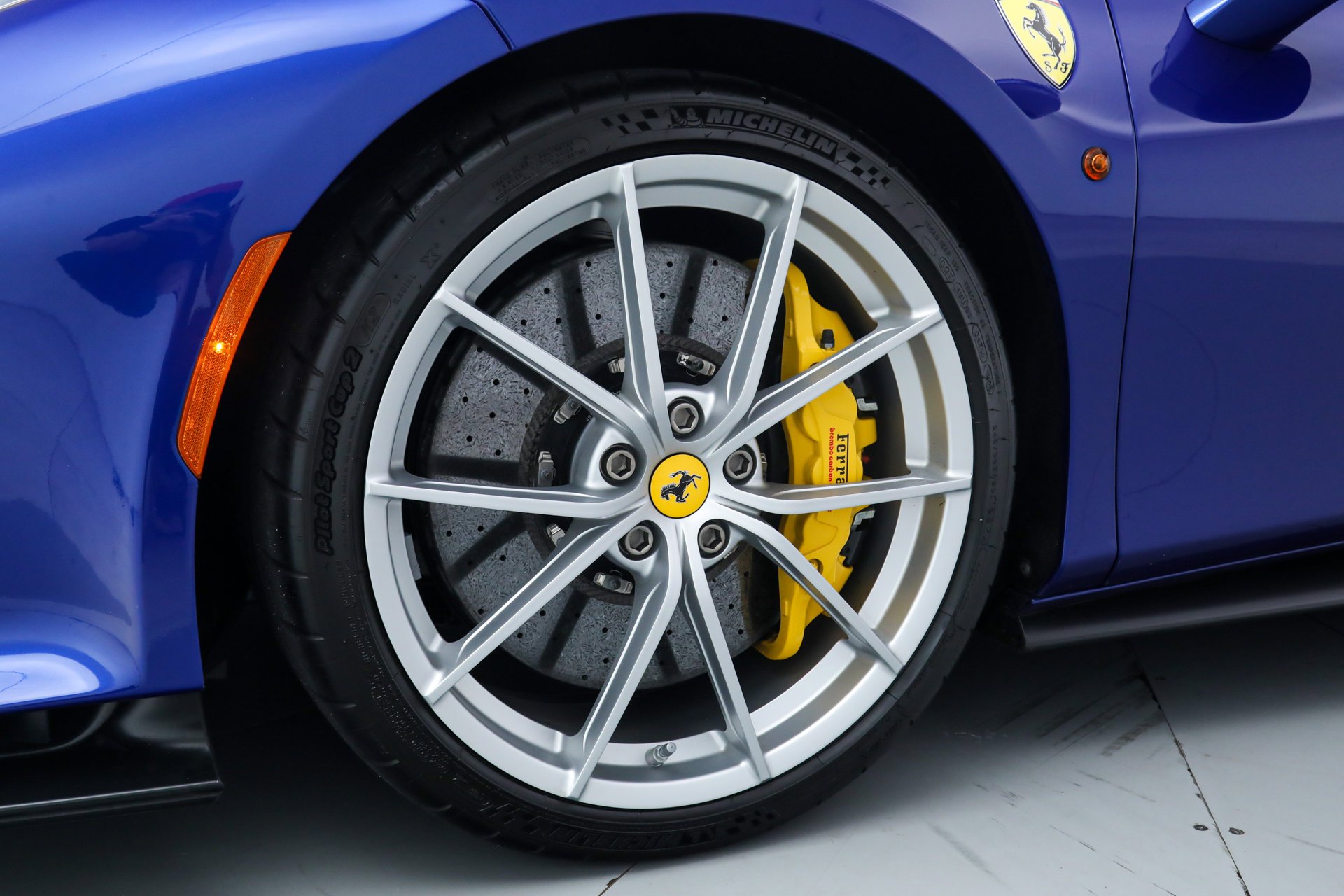 Used 2020 Blue Ferrari  image 15