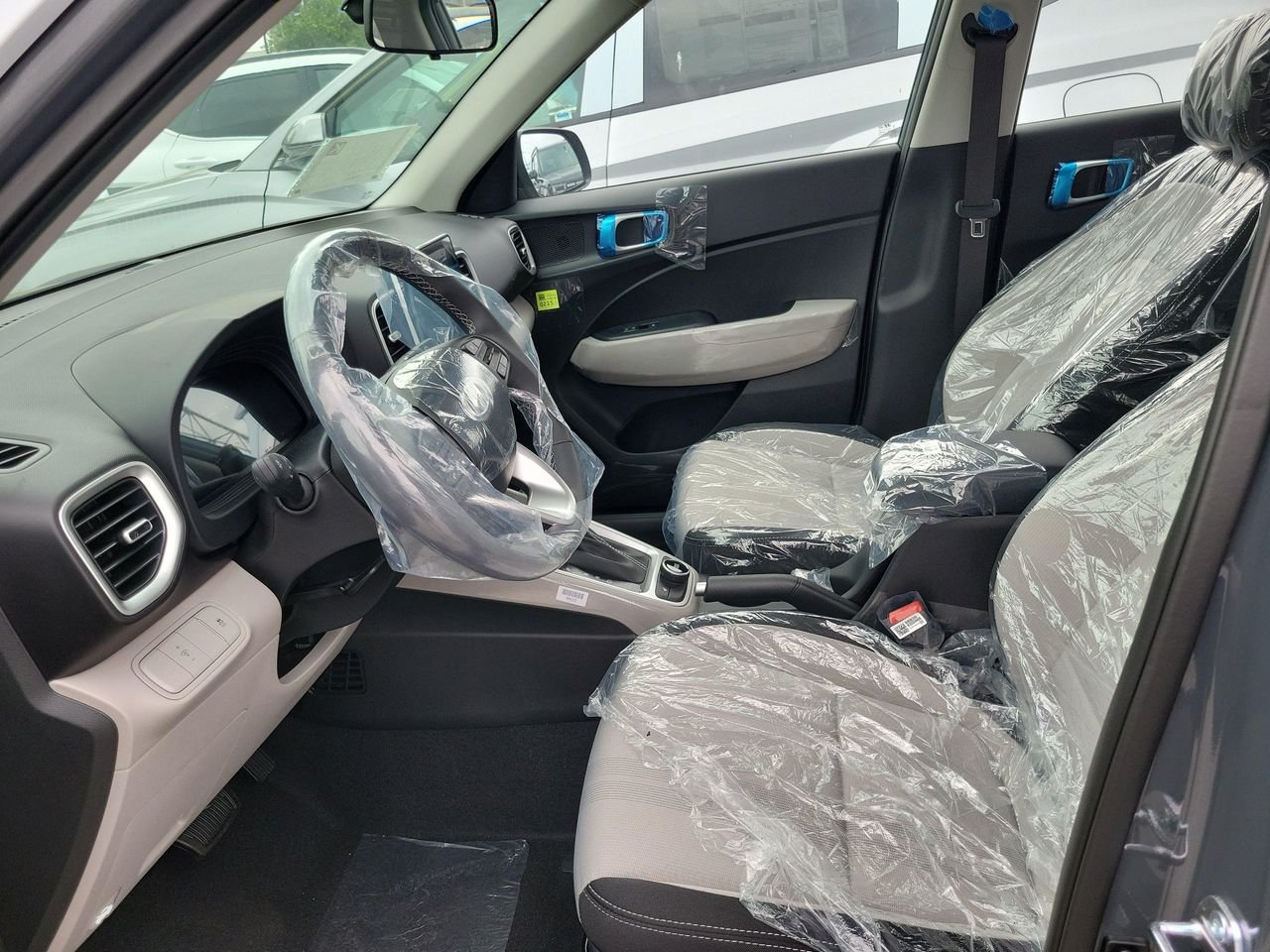 New 2026 Ecotronic Gray Hyundai SEL image 5