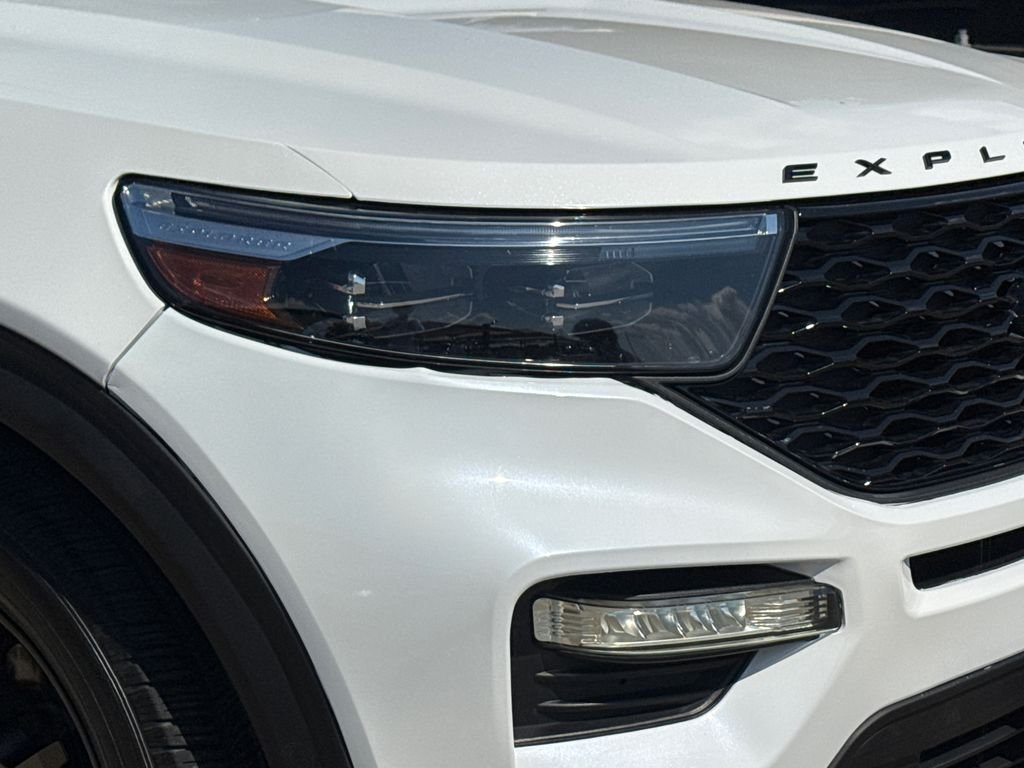 Used 2020 White Ford ST image 4