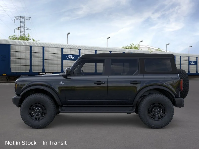 New 2026 Shadow Black Ford Outer Banks® image 3