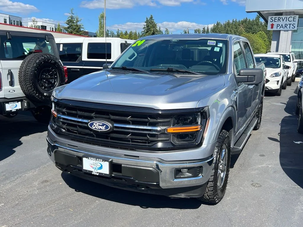 Certified Used 2024 Iconic Silver Metallic Ford XLT image 4