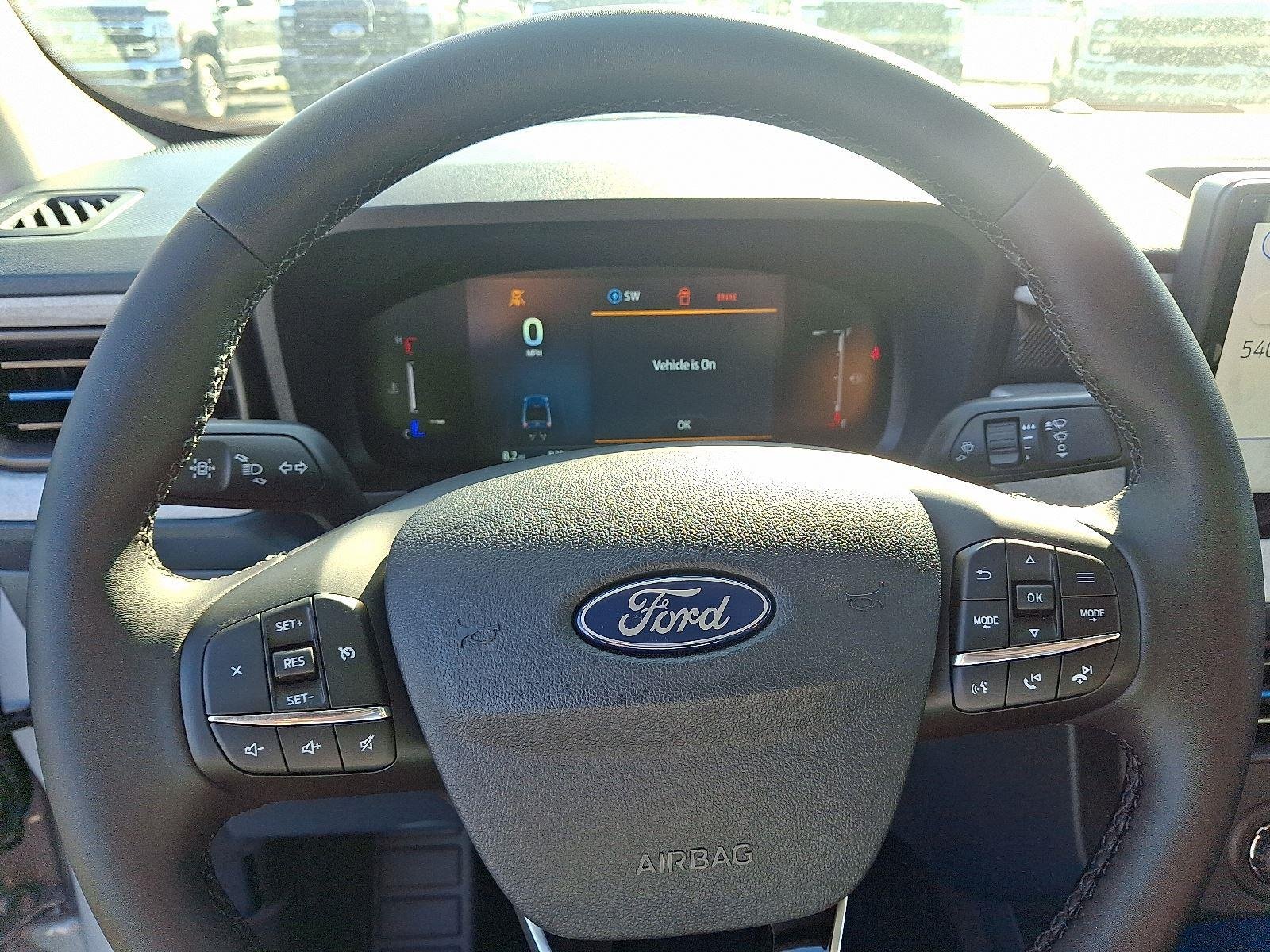 2025 Ford Maverick XLT - Photo 14