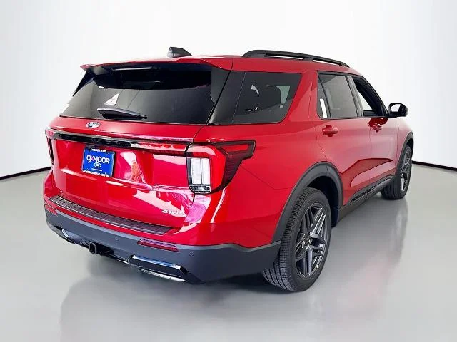 New 2026 Rapid Red Metallic Tinted Clearcoat Ford ST-Line image 41
