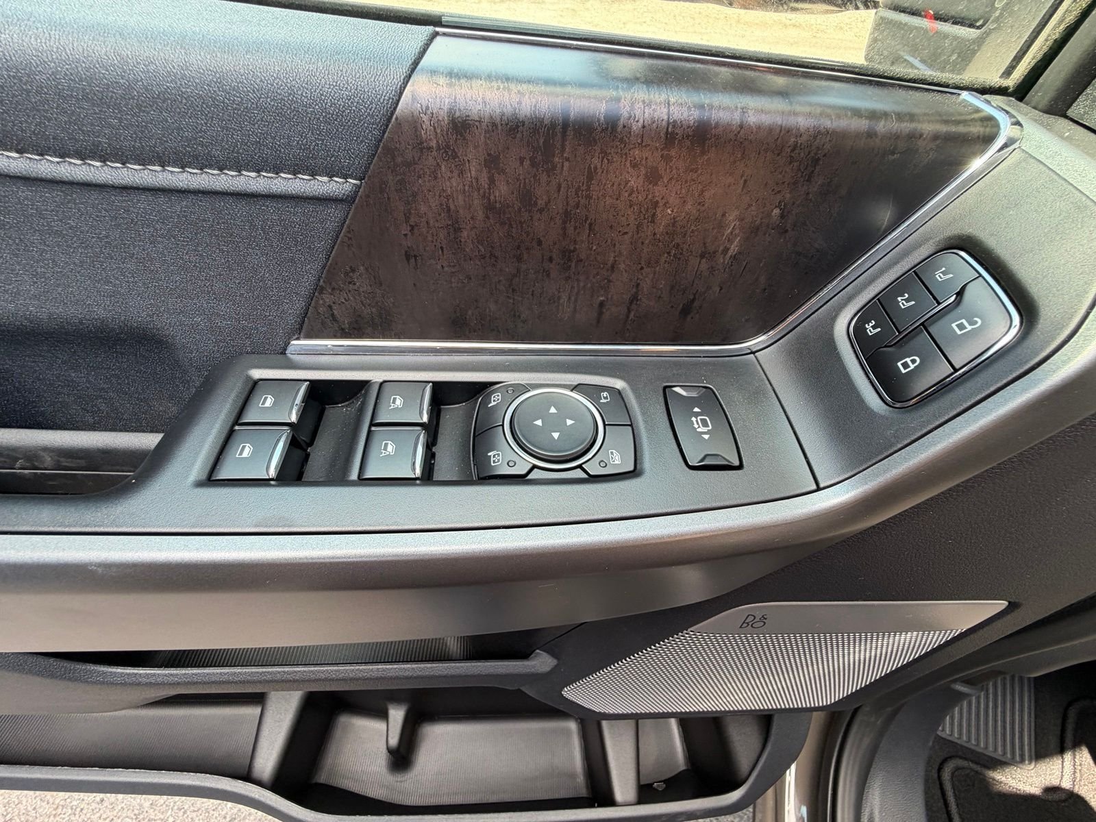 New 2026 Marsh Gray Ford F-350® Lariat® image 14