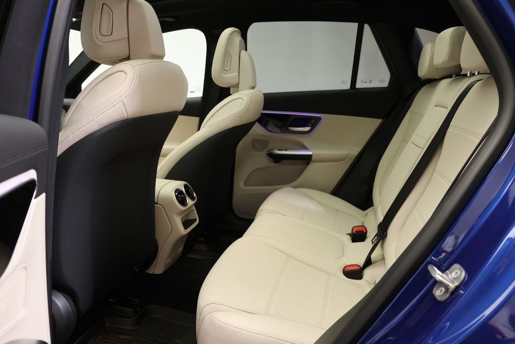 Used 2027 Starling Blue Metallic Mercedes-Benz GLC 300 image 42
