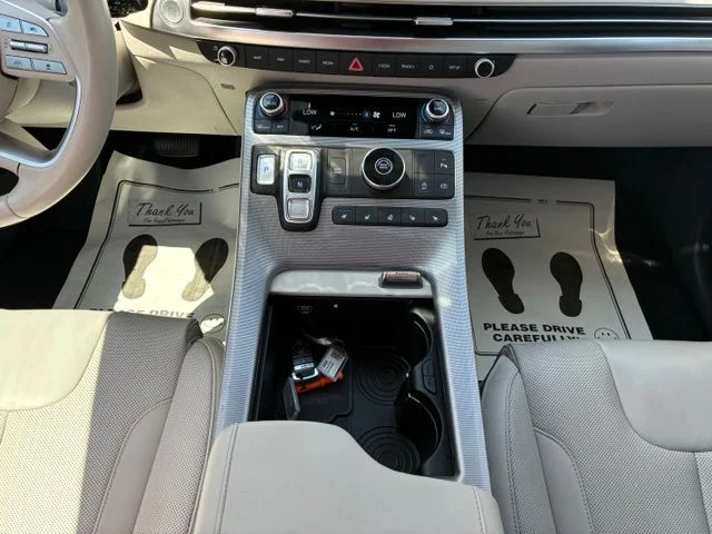 Used 2025 Hyper White Hyundai Calligraphy image 13