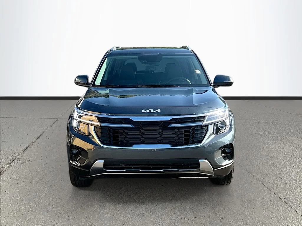 New 2026 Gravity Gray Kia EX image 2