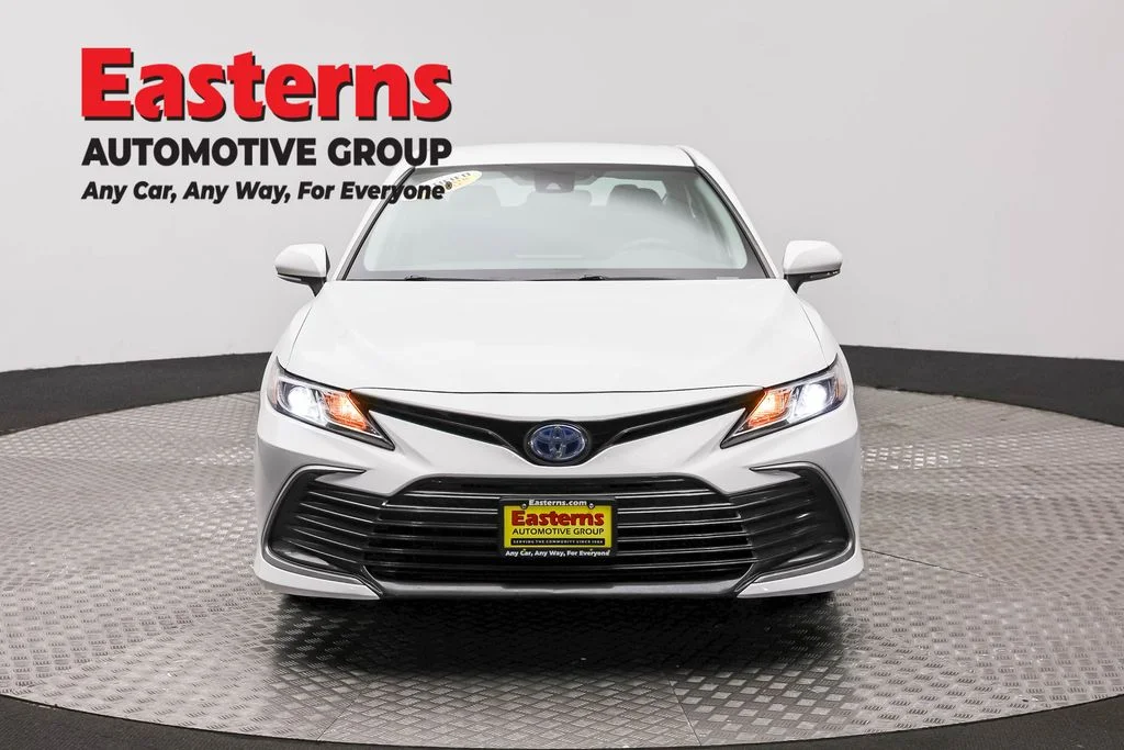 Used 2023 White Toyota LE image 2