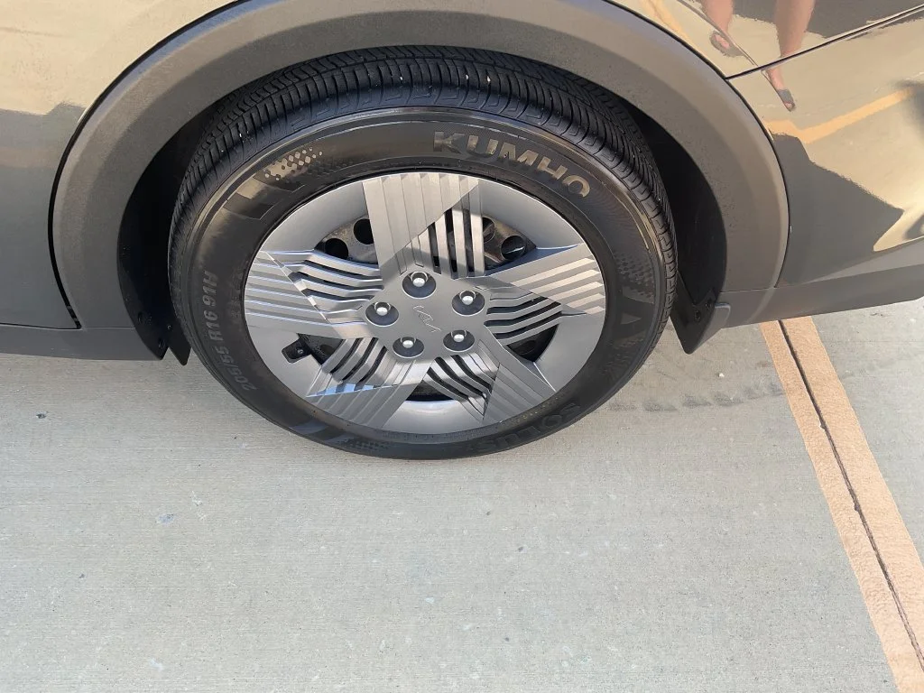 Used 2025 Gray Kia LX image 33