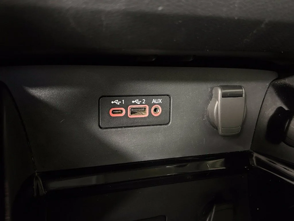 Used 2024 Black Nissan 2.5 SV image 23
