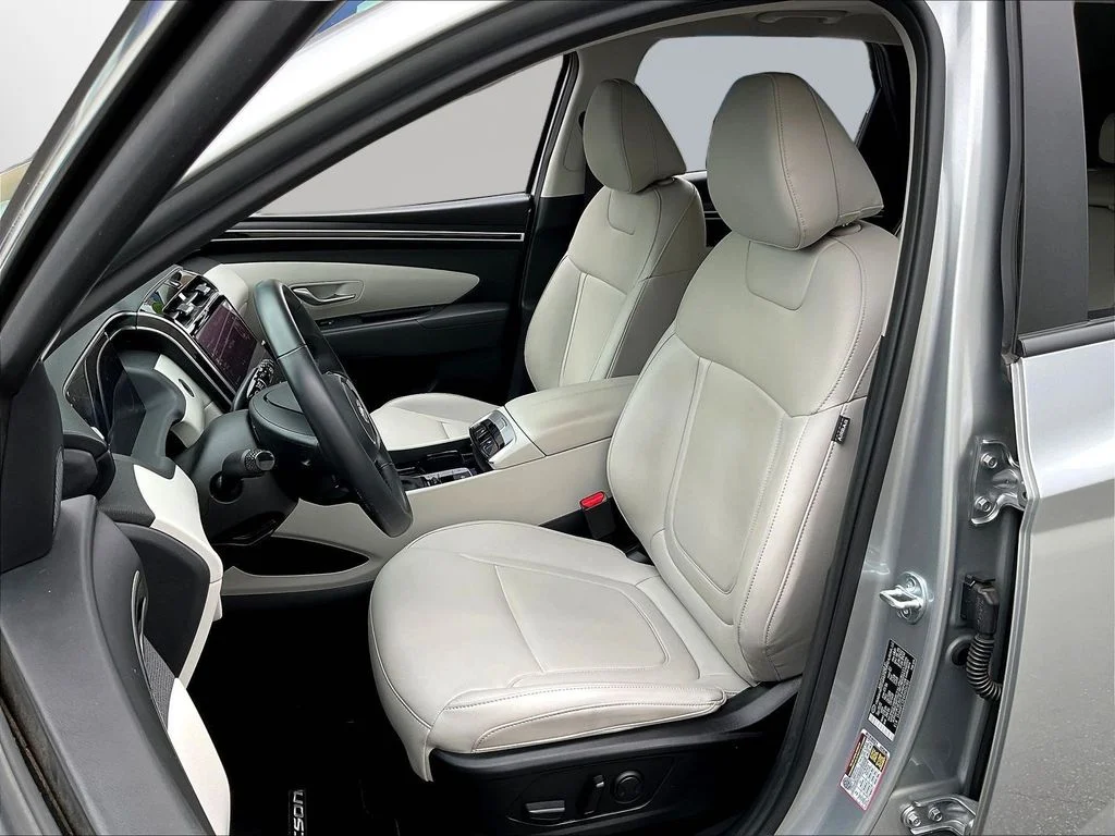 Used 2024 Shimmering Silver Hyundai SEL image 22