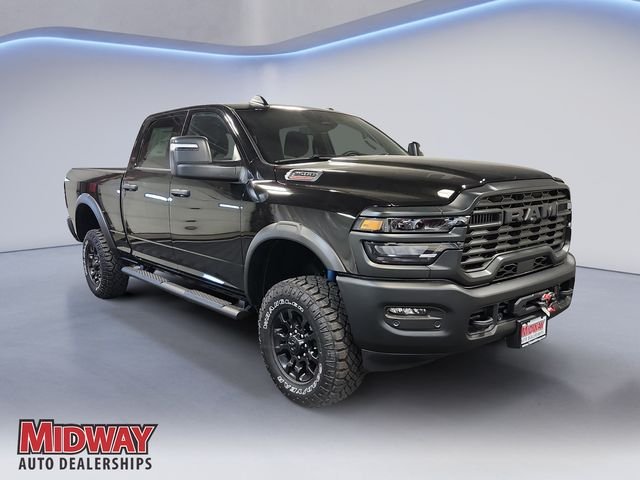 New 2026 Diamond Black Crystal Pearl-Coat Exterior Paint RAM Tradesman image 7