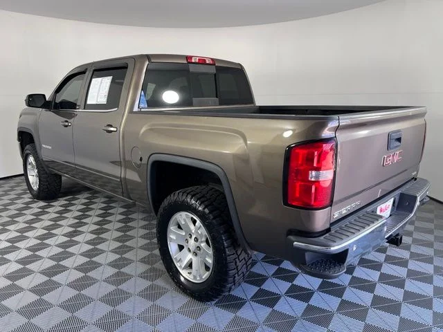 Used 2015 Brown GMC SLE image 5