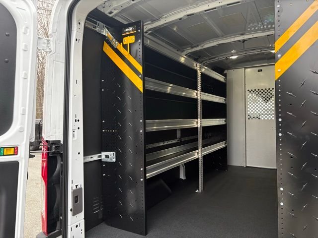 2026 Ford Transit-250 — photo 10