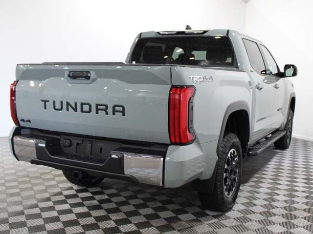 2026 Toyota Tundra SR5 - Photo 9