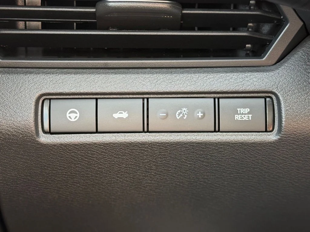 Used 2024 Black Nissan 2.5 SV image 20